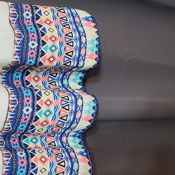 Lily Rose BoHo Style Dress Aztec Design Lined V-neck Summery Size M GUC … - Picture 3 of 9